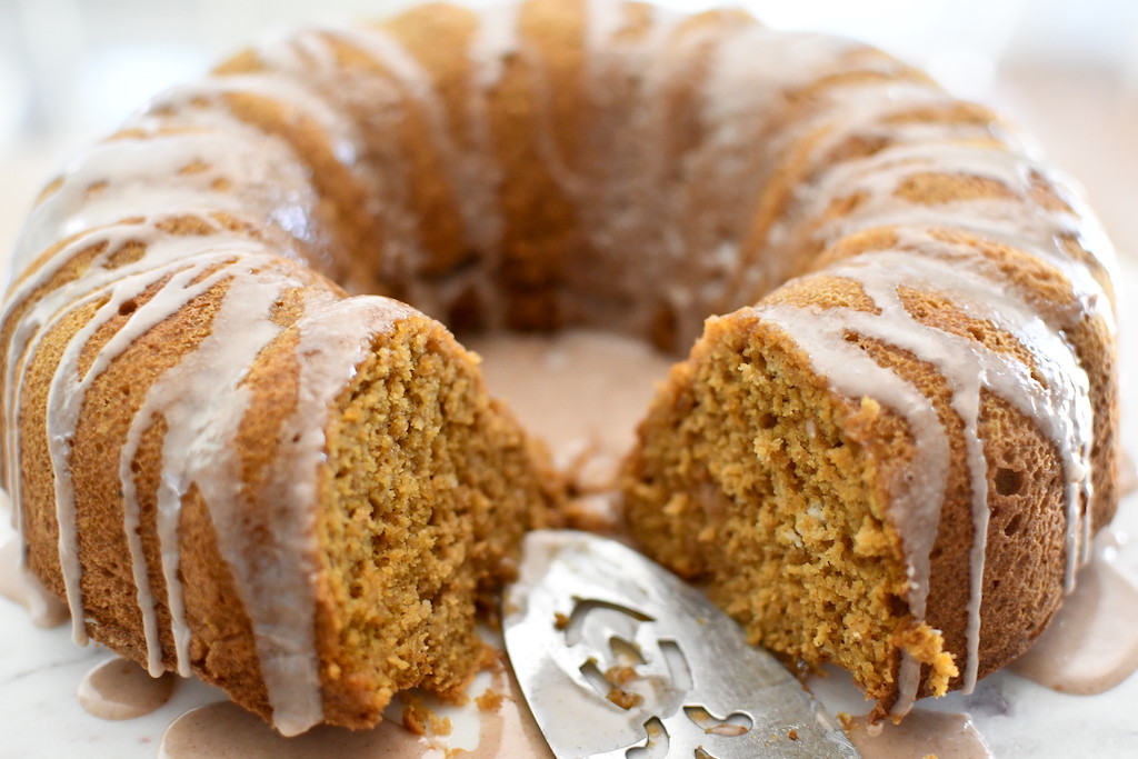 close up of pumpkin bread bundt cake 