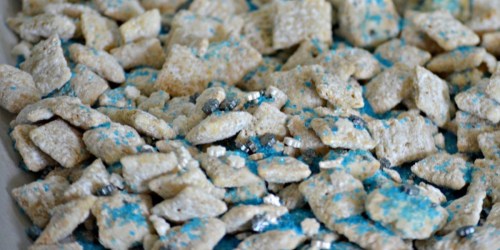 Frozen-Themed Muddy Buddies (Gluten-Free)