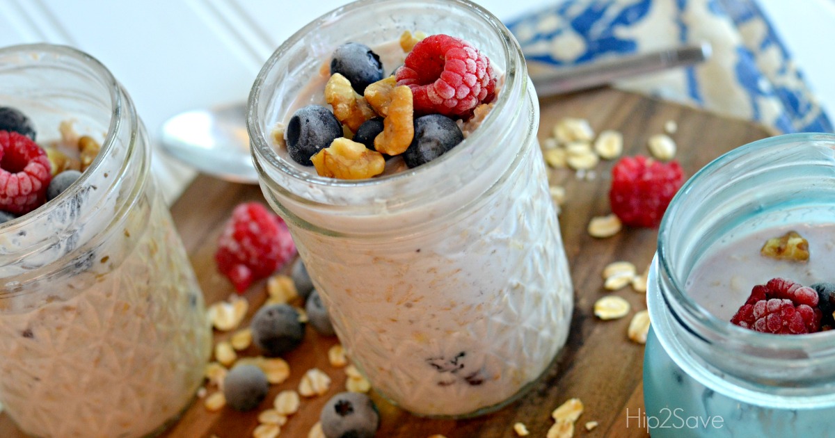 Best Ever Overnight Oatmeal in a mason jar 