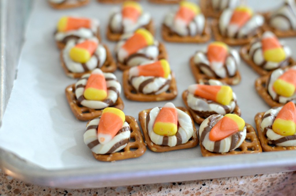 tray of candy corn and Hershey's hug pretzels 