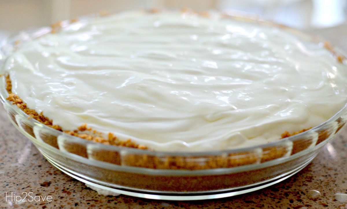 frozen lemonade pie recipe in a pie pan after cooling