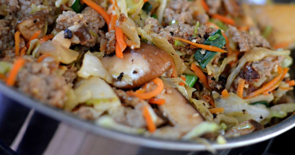 low carb egg roll in a bowl