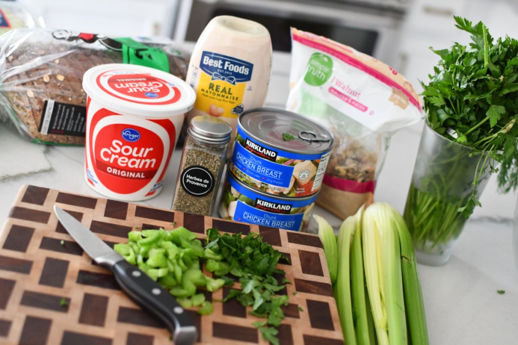 ingredients to make canned chicken salad sandwiches