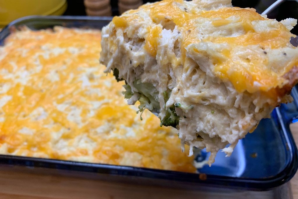 keto-chicken-broccoli-cheese-casserole