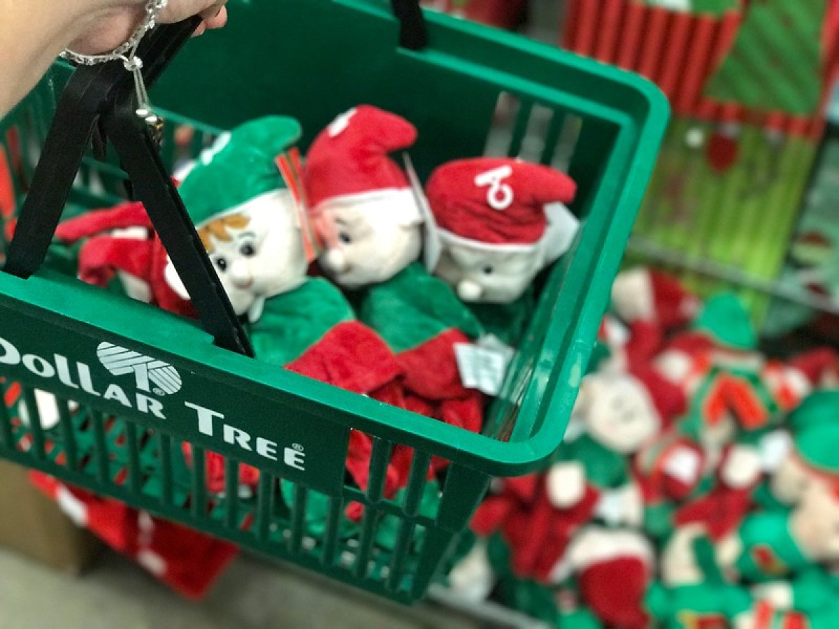 Dollar Tree elves