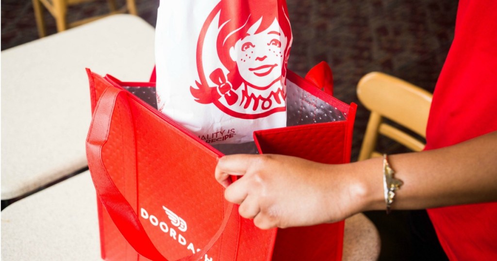 doordash bag with wendys back