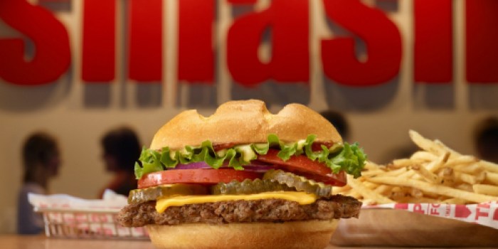 FREE Smashburger Entree w/ Side & Drink Purchase (Just Join Free Rewards Program)