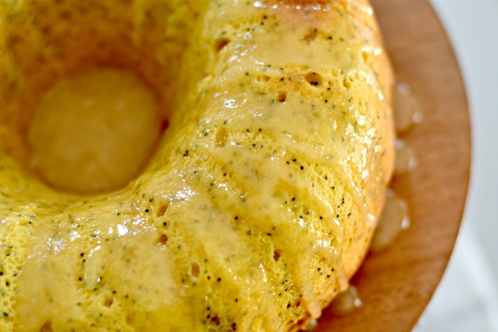 top view of sherry poppy seed cake