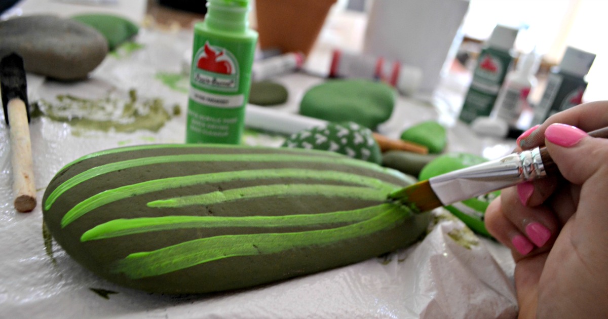 painting rock cactus 