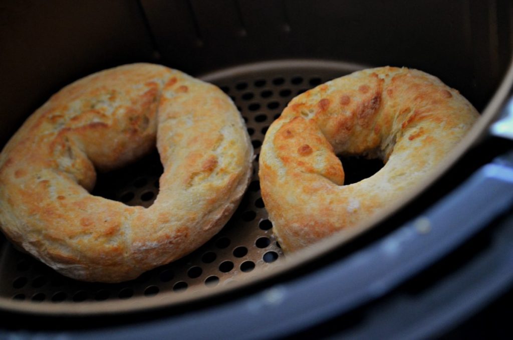 bagels baked in air fryer