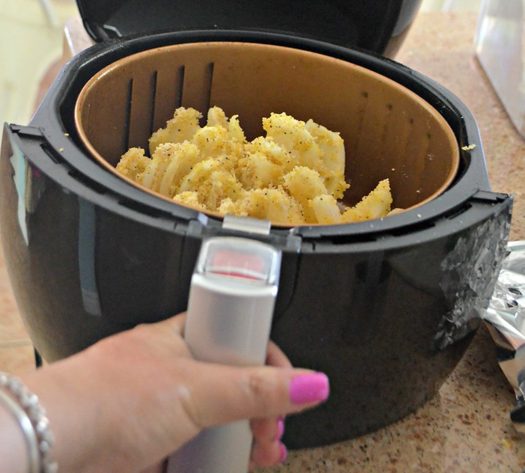 air fryer bloomin onion