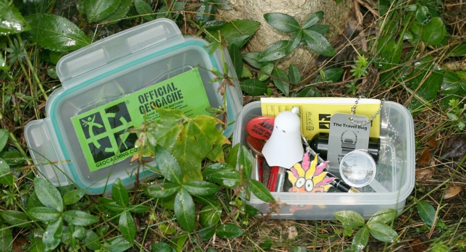 free summer fun activities for kids — geocaching