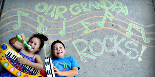 Kohl’s Cardholders Deal: Crayola Sidewalk Chalk 48-Count Only $3.77 Shipped (Regularly $10)