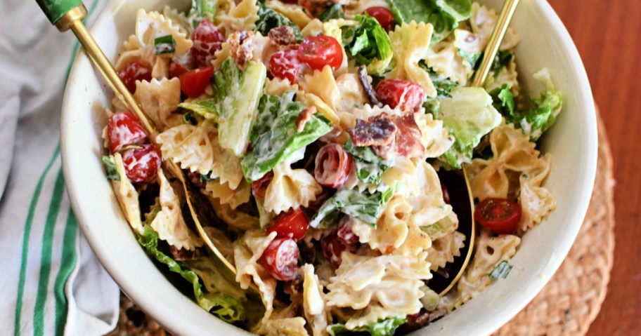 easy BLT salad in a large bowl