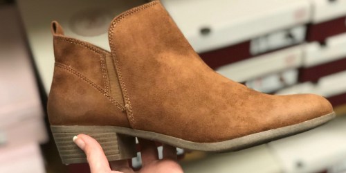 Kohl’s Cardholders: Women’s SO Boots Only $20.99 Shipped (Regularly $50)