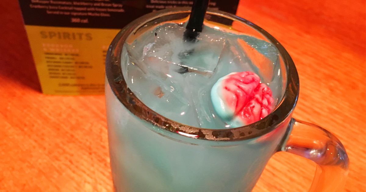 Halloween freebies and deals – applebees zombie drink