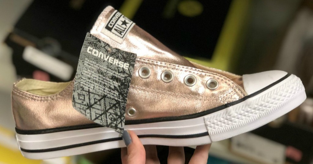 converse metallic clearance