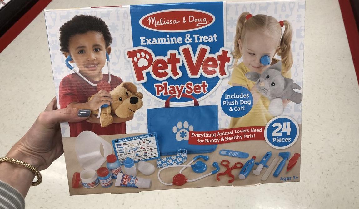 Top 2018 Christmas Toys for Amazon - Melissa & Doug Examine and Treat set