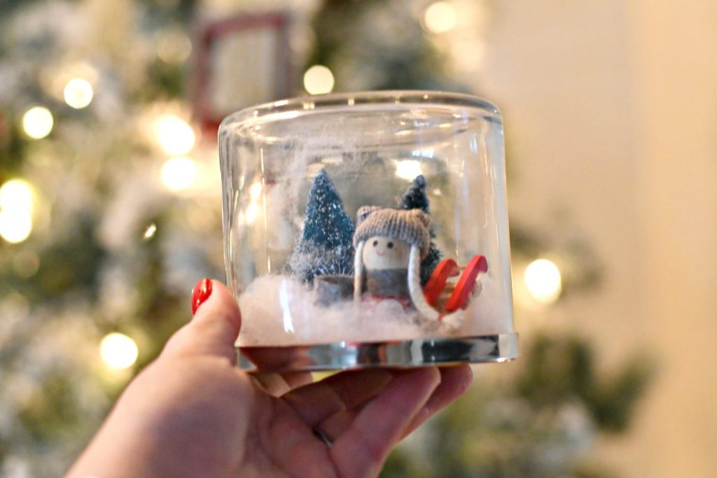 diy snowglobe - diy home decor - diy home decor projects