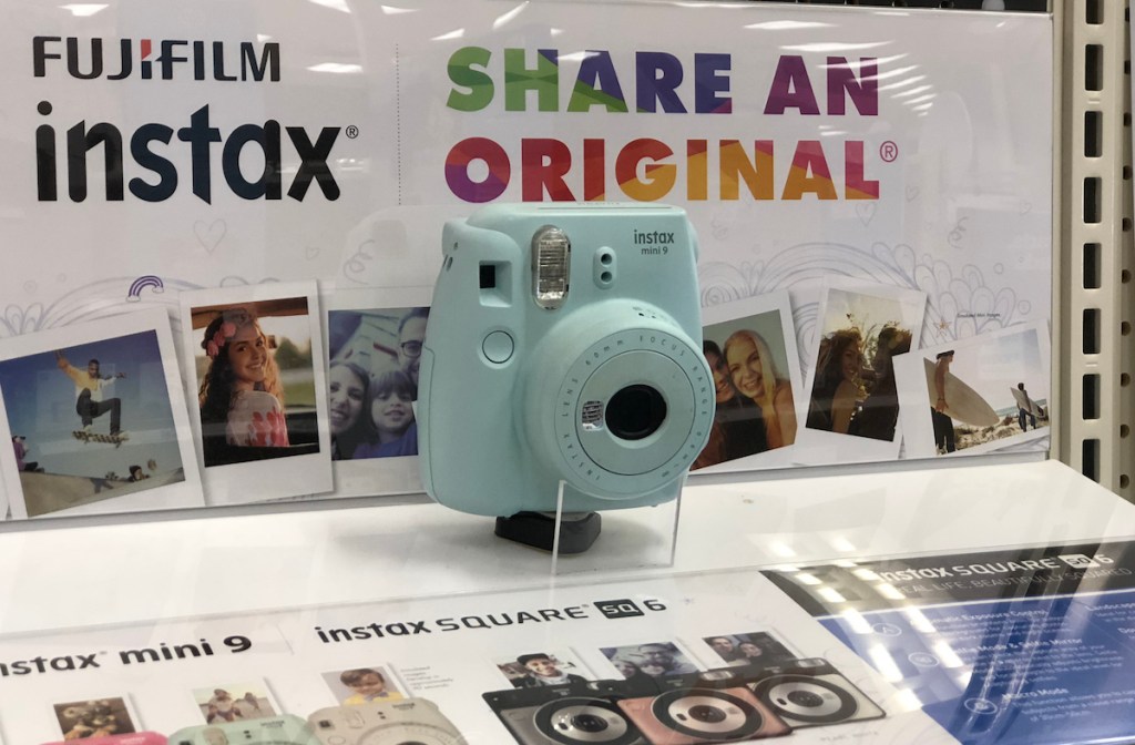 intax-polaroid-camera-teen-gift-guide