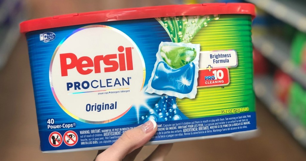 persil proclean powertabs in hand