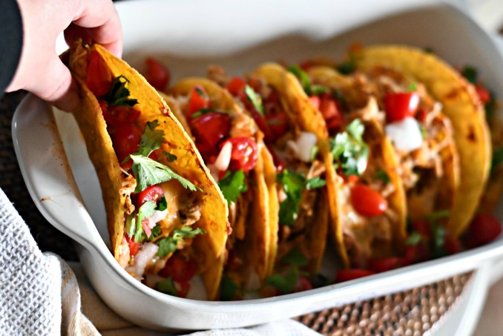 slow cooker chicken tacos