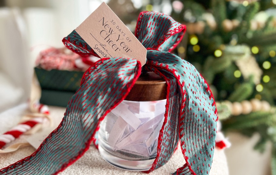 30 days of new years cheer gift tag on diy kindness jar