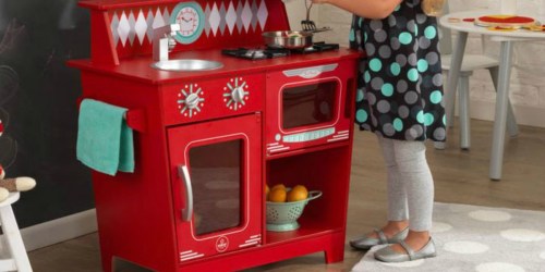 Kohl’s Cardholders: KidKraft Classic Kitchenette Just $55.99 Shipped (Regularly $70) + Earn $10 Kohl’s Cash