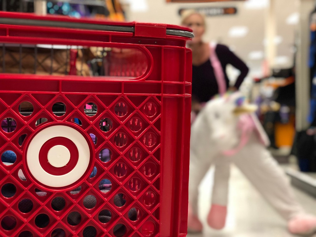 red target shopping cart