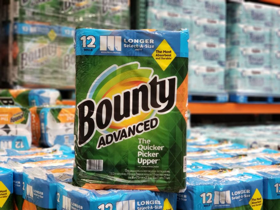 Bounty Advanced Napkins in a store