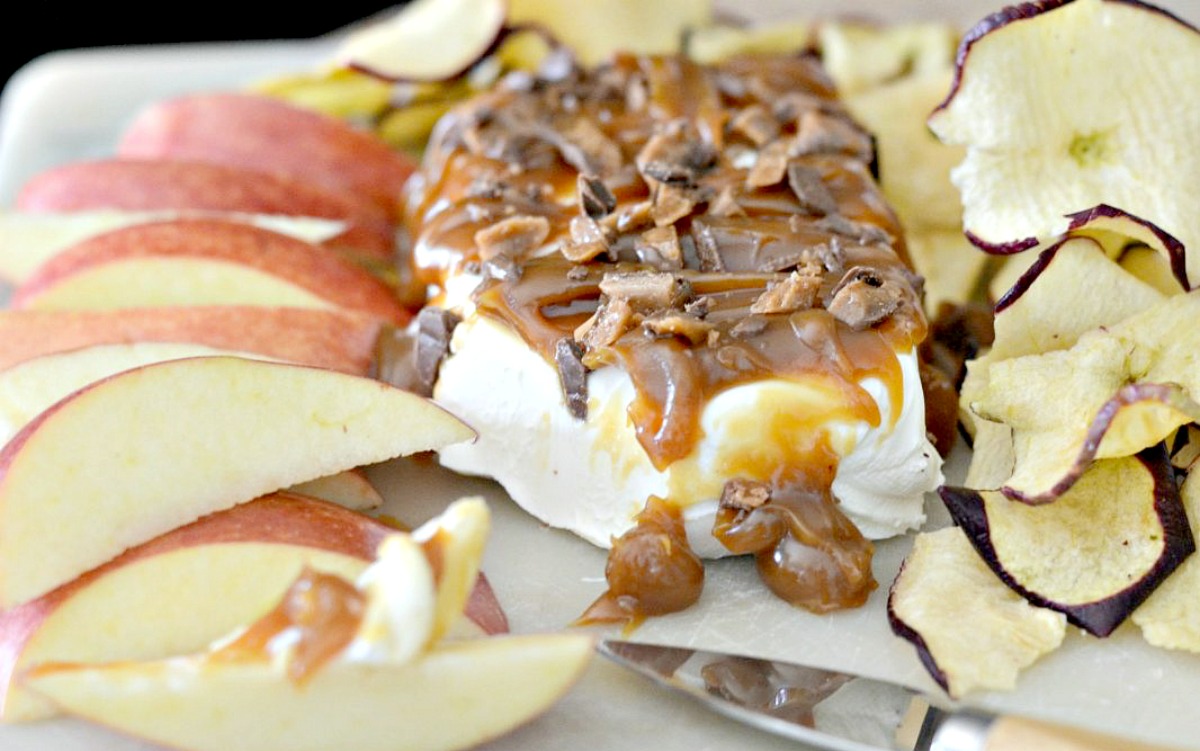 cream cheese caramel apple dip 