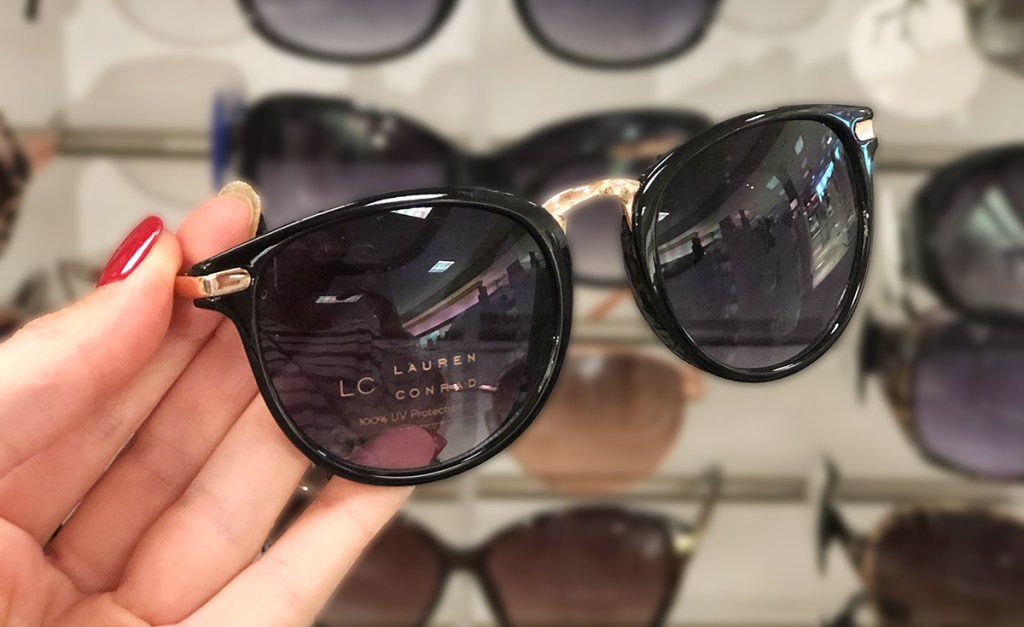 lc lauren conrad sunglasses in black and gold