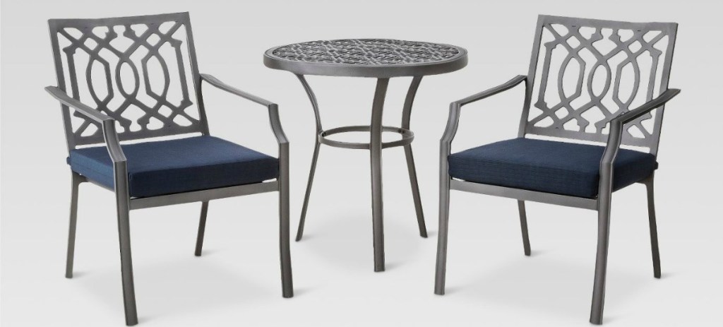 Harper Bistro Set with two metal chairs and round table