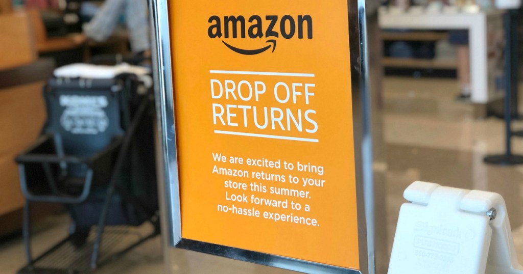 sign at Kohl's showing Amazon drop off returns