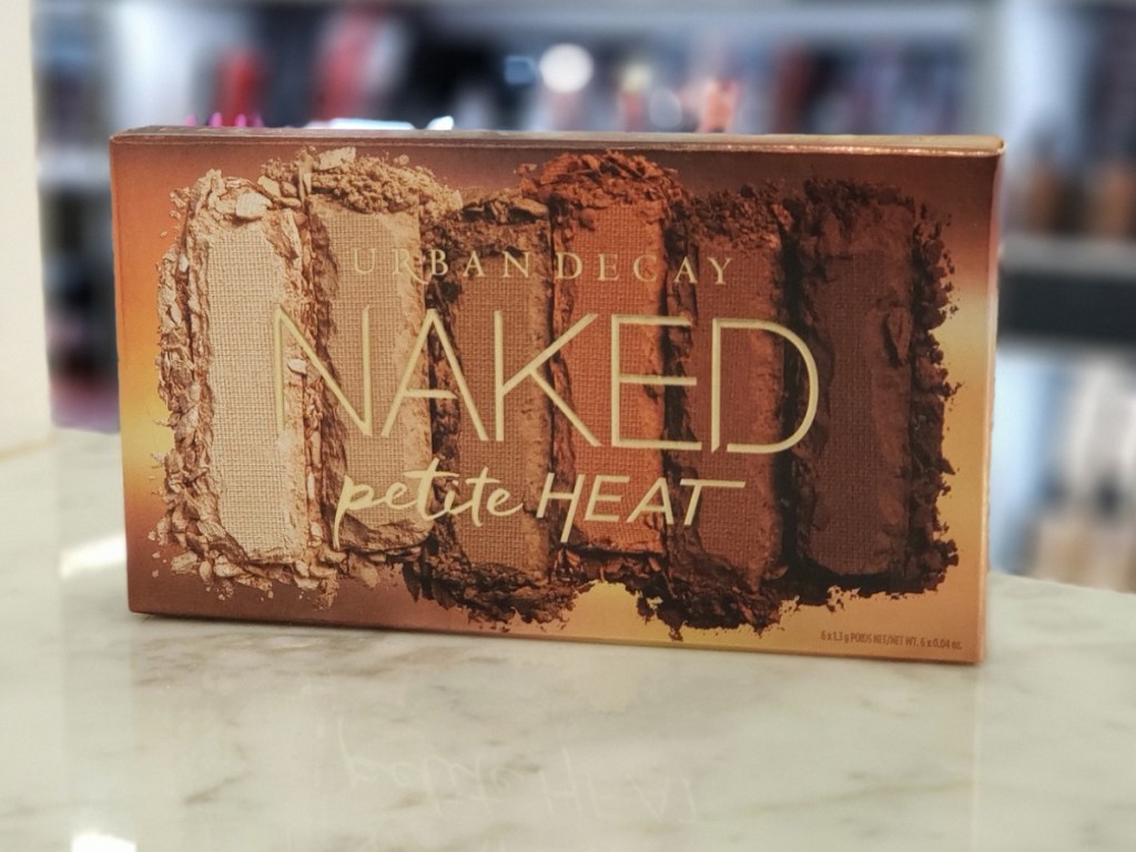  Urban Decay Naked Petite Heat Eyeshadow Palette