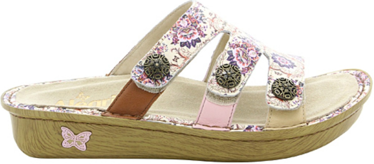 flowery patterned sandal wit wood looking heal