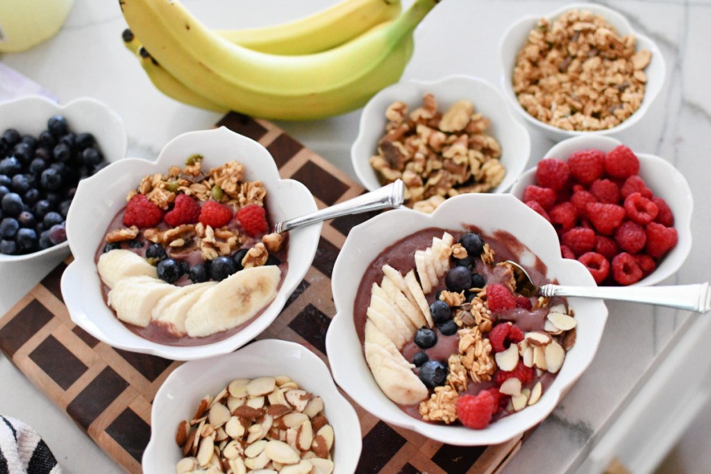 2 acai bowls on the counter