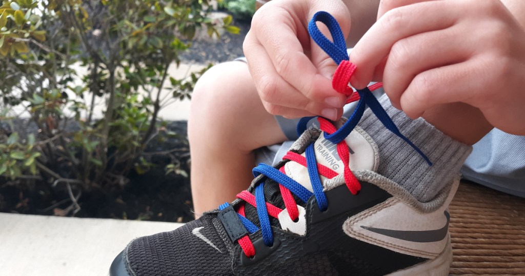 dual colored shoelaces