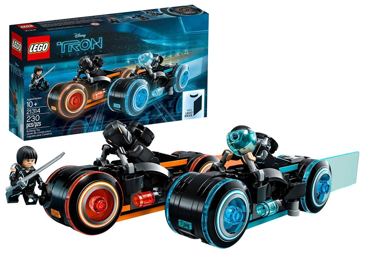 LEGO Ideas TRON Legacy set with two light cycles and minifigs