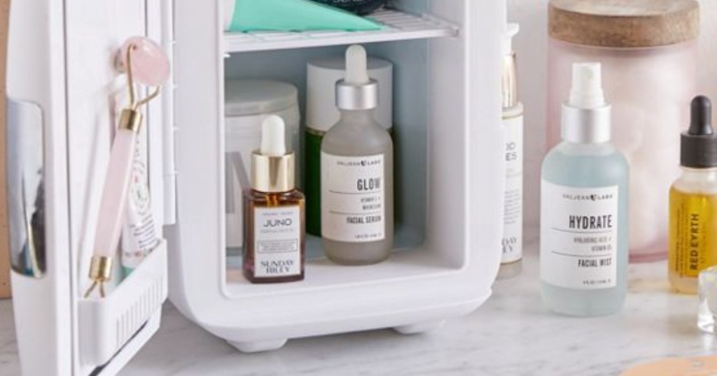  Cooluli Mini Beauty Refrigerator 