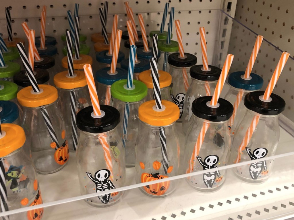 Bullseyes Playground Halloween Bottles with Straws