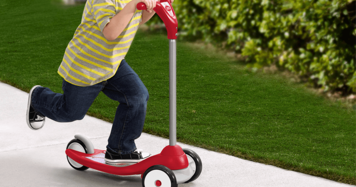 Radio Flyer My 1st Scooter Red with boy riding