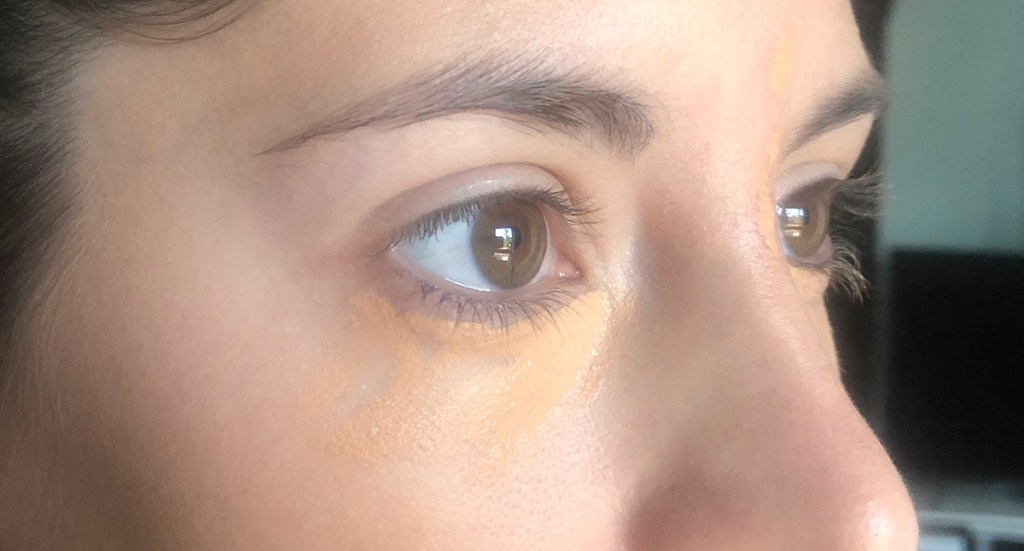 concealer undereye, slightly off pigmented