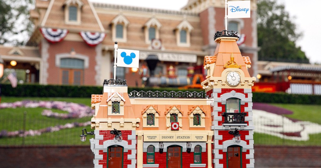 LEGO Disney Train Station