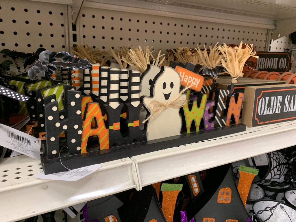 Michaels Halloween Sign