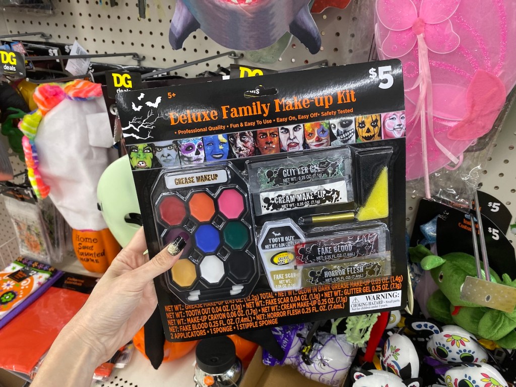 Dollar General Halloween Deluxe Family Make-up Kit in store