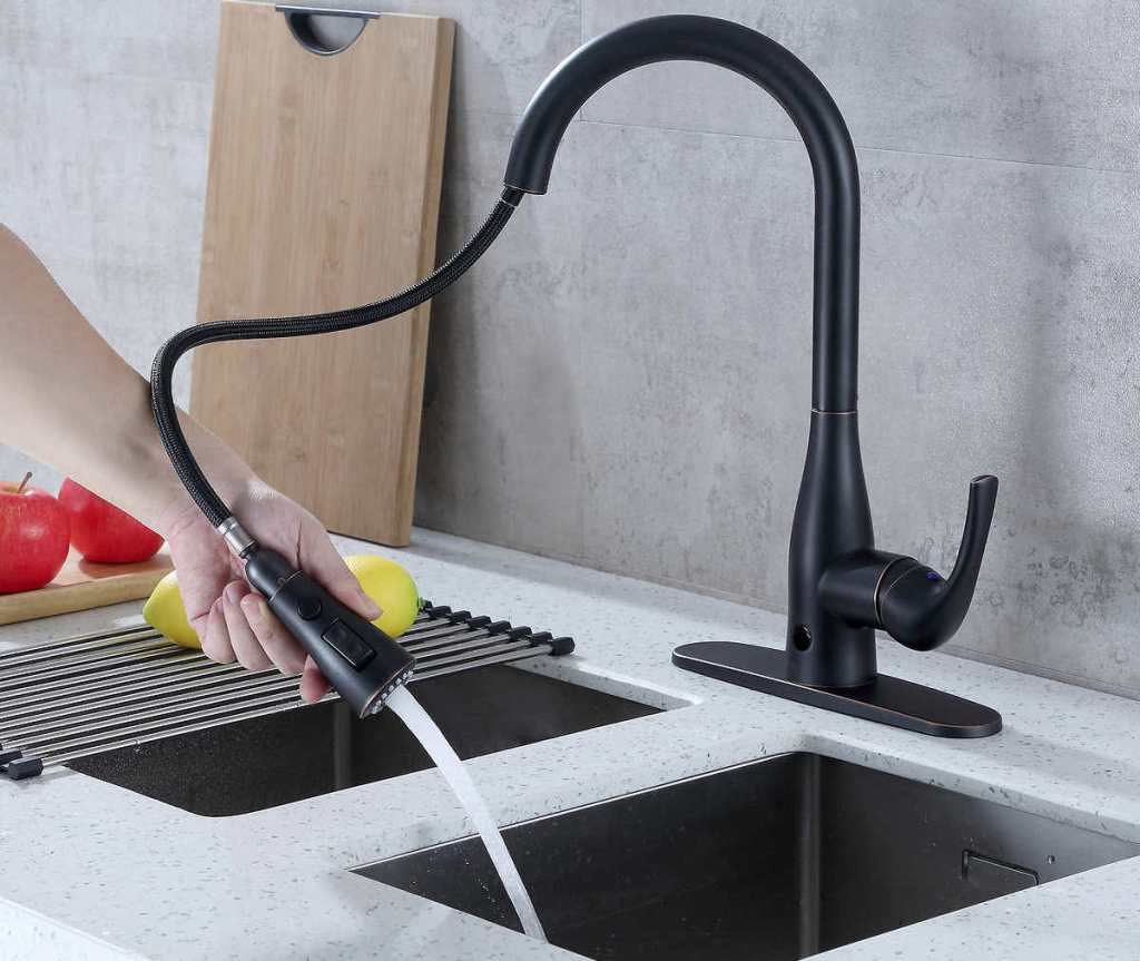 person using the Flow Motion Faucet