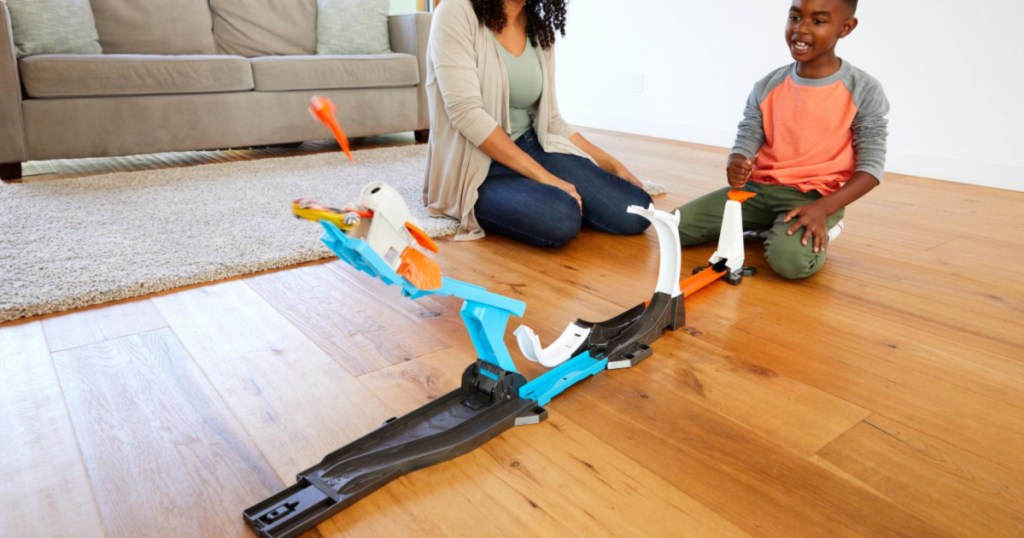 Hot Wheels Track Builder Rocket Launch Challenge Playset