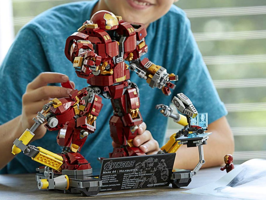 LEGO Avengers Hulkbuster Set