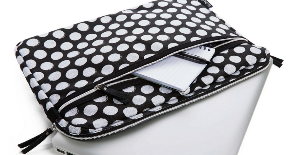 Fit Fresh polka dot Laptop Case